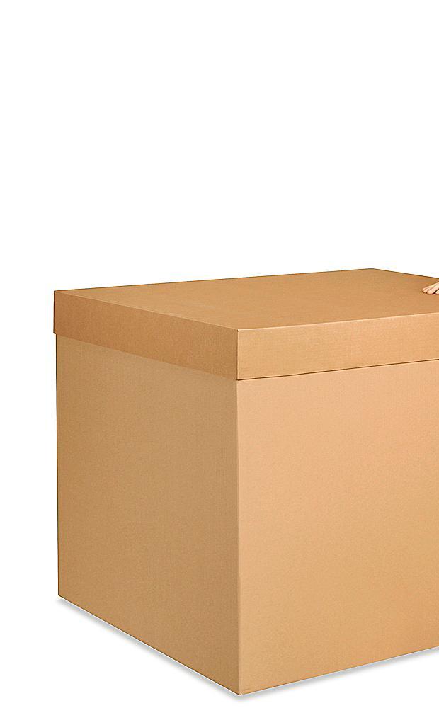 Disposable bulk tote assembled on a pallet